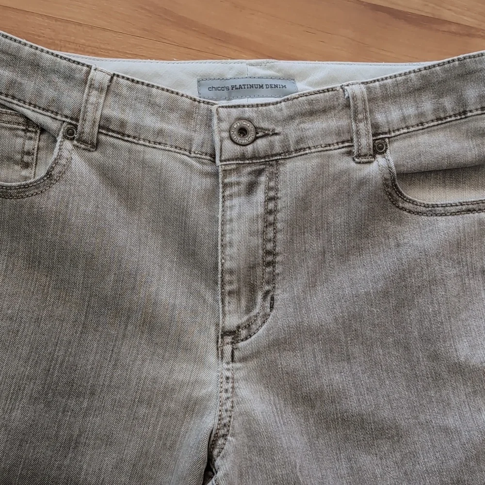 Chico's Platinum Denim Ultimate Fit Flare Leg Jeans 6 Pigment Khaki